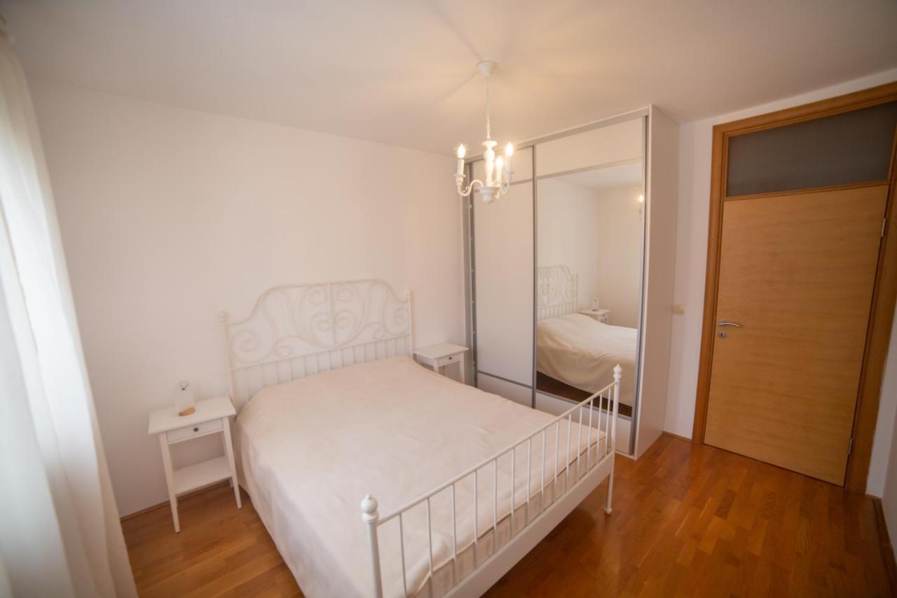 Apartment Plamenatz バール エクステリア 写真